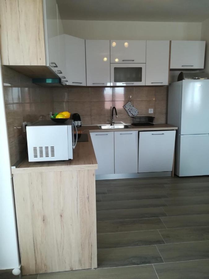 Bijele Stijene Apartment